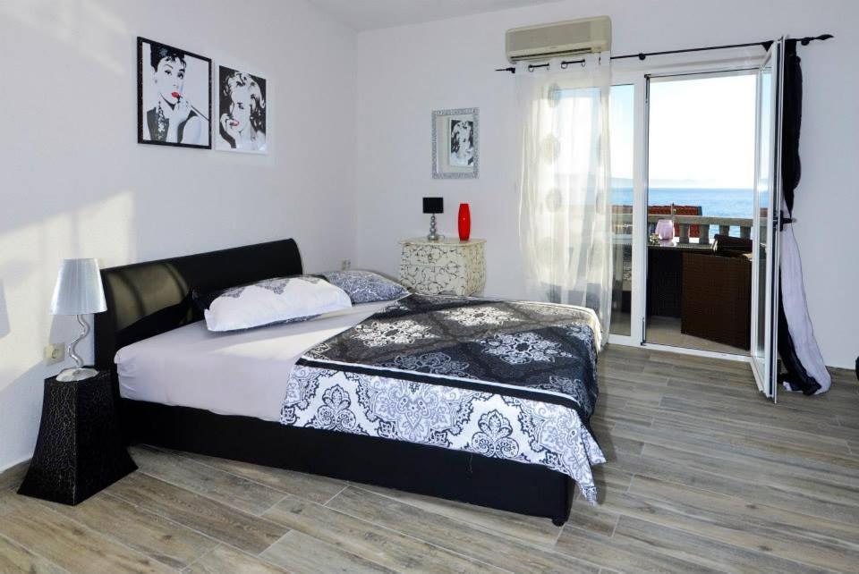Villa Rozy Drasnice Esterno foto