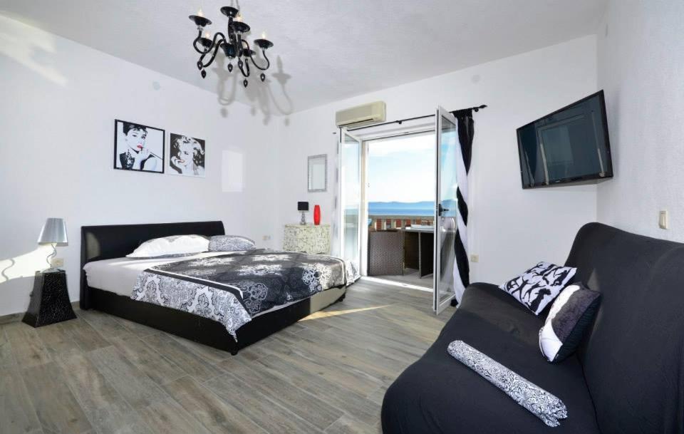 Villa Rozy Drasnice Esterno foto