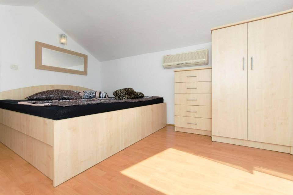 Villa Rozy Drasnice Esterno foto